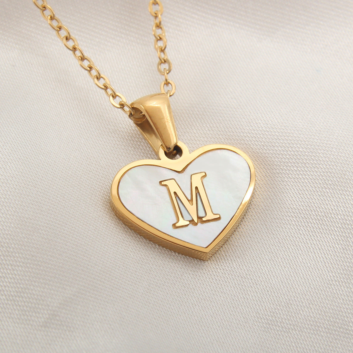 26 Letter love Heart-shaped Necklace