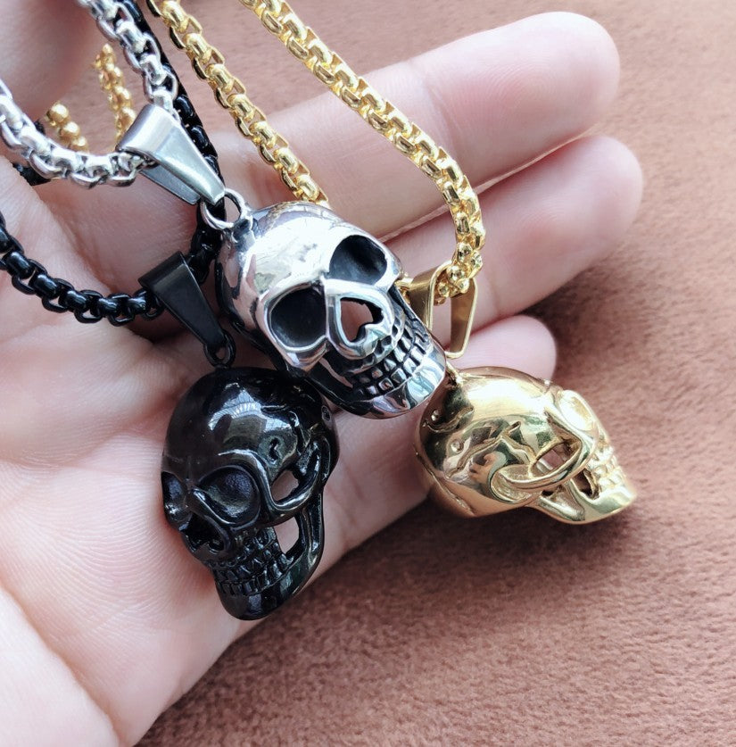 Steel skull Necklace