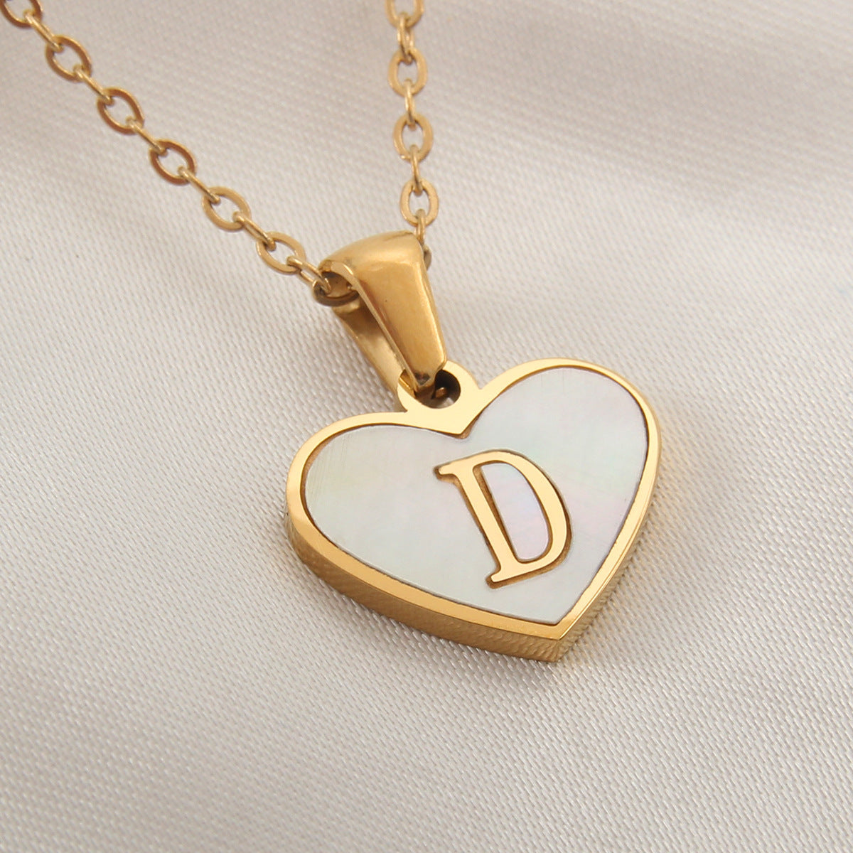 26 Letter love Heart-shaped Necklace