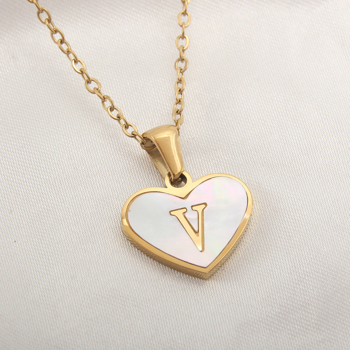 26 Letter love Heart-shaped Necklace