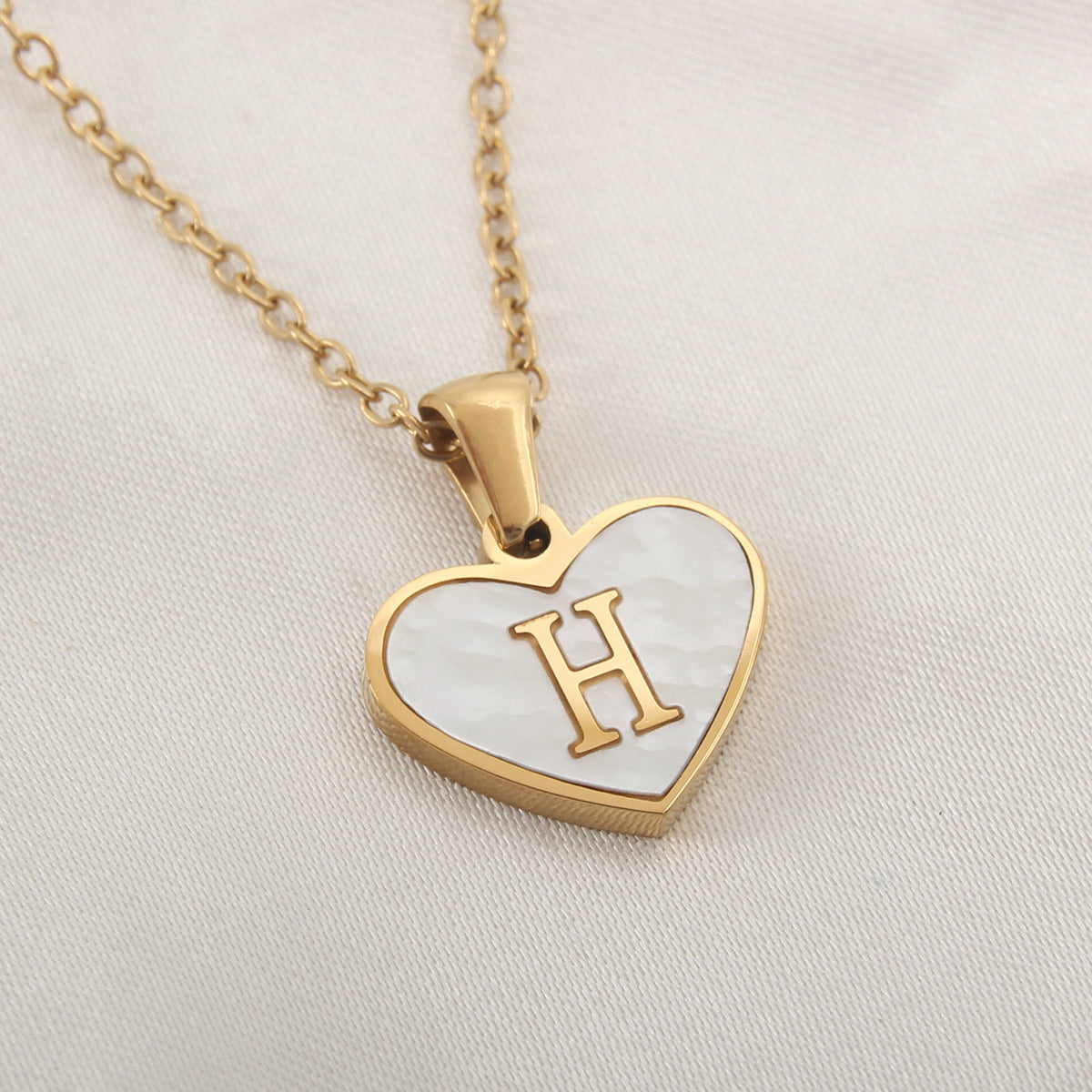 26 Letter love Heart-shaped Necklace