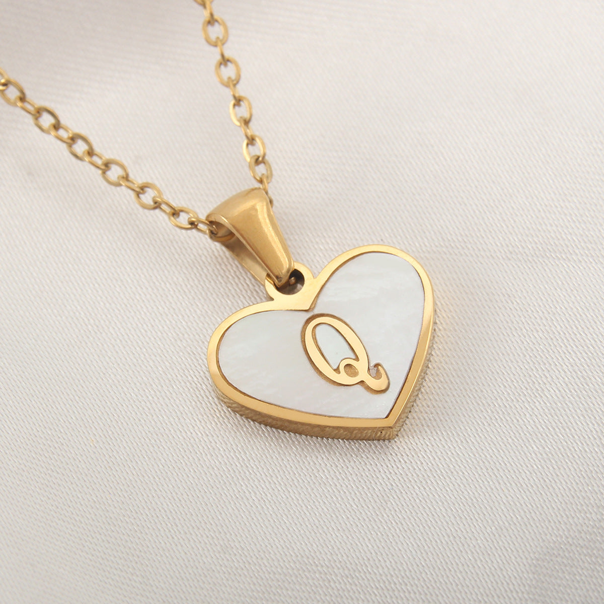 26 Letter love Heart-shaped Necklace