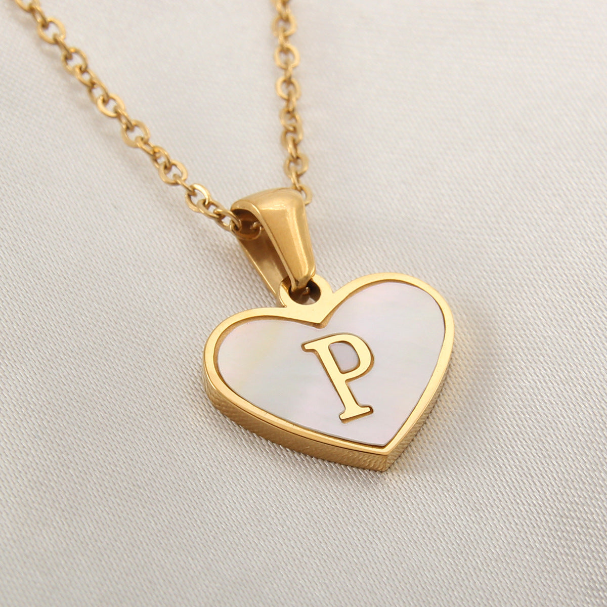 26 Letter love Heart-shaped Necklace